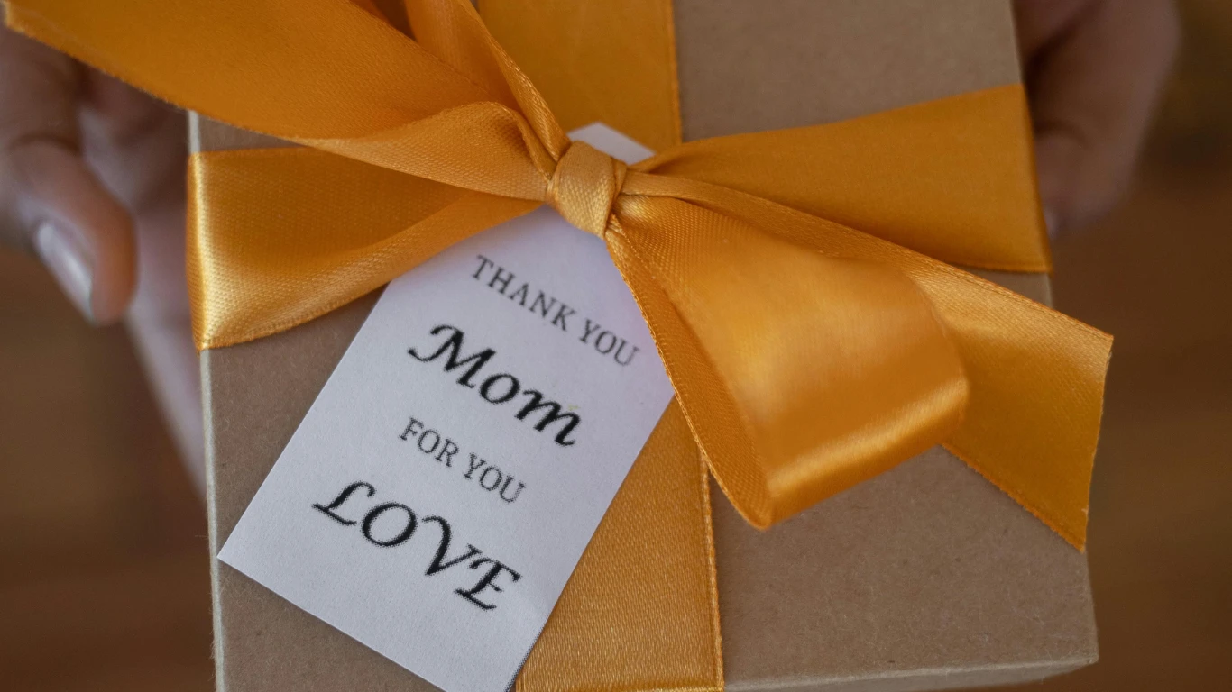 Best-Mothers-Day-Gifts-in-2025_-9-Self-Care-Supplements-to-Nourish-Your-Sweet-Mother-